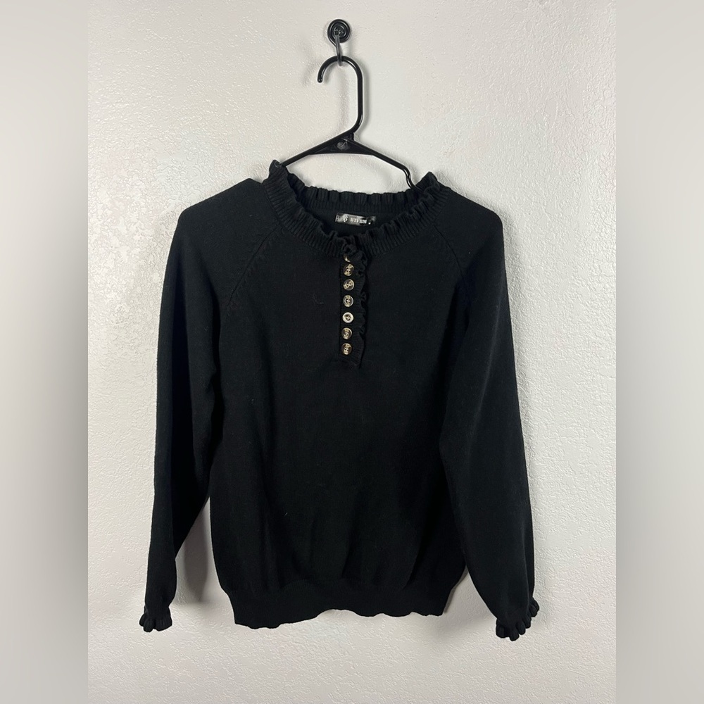 BTFBM Women’s Black Ruffled Button Sweater Long Sleeve Cozy Comfy Sz M Winter